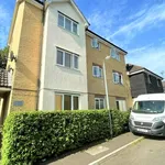 Rent 2 bedroom flat in Uttlesford