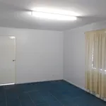 Rent 4 bedroom house in Pialba