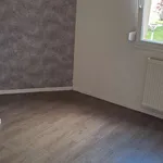 Appartement de 90 m² avec 4 chambre(s) en location à Créhange