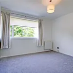 Rent 2 bedroom flat in South East England