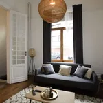 Rent a room of 200 m² in brussels