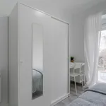 Alquilar 4 dormitorio apartamento en Madrid