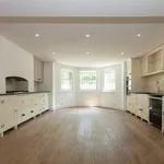 Rent 7 bedroom apartment in Oxford