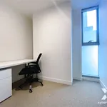 Rent 1 bedroom apartment in Melbourne