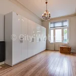 Miete 3 Schlafzimmer wohnung von 107 m² in Hamburg