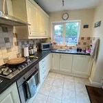 Rent 3 bedroom apartment in Shirley