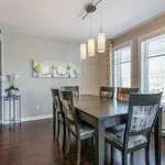 Appartement de 1097 m² avec 4 chambre(s) en location à Longueuil