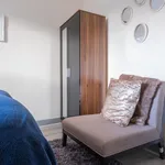 Rent 4 bedroom apartment of 60 m² in Aberdeen