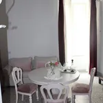 Rent 2 bedroom apartment of 40 m² in Naples