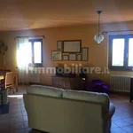 Rent 4 bedroom house of 200 m² in Teramo