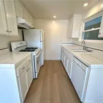 Rent 2 bedroom apartment of 99 m² in hermosa beach