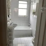 Rent 1 bedroom apartment in Montreal