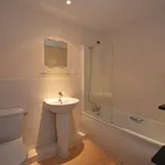 Rent 3 bedroom apartment in Yorkshire And The Humber