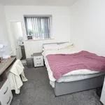 Rent 7 bedroom flat in West Midlands