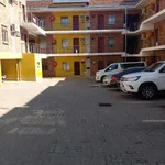 Rent 1 bedroom apartment of 36 m² in Johannesburg