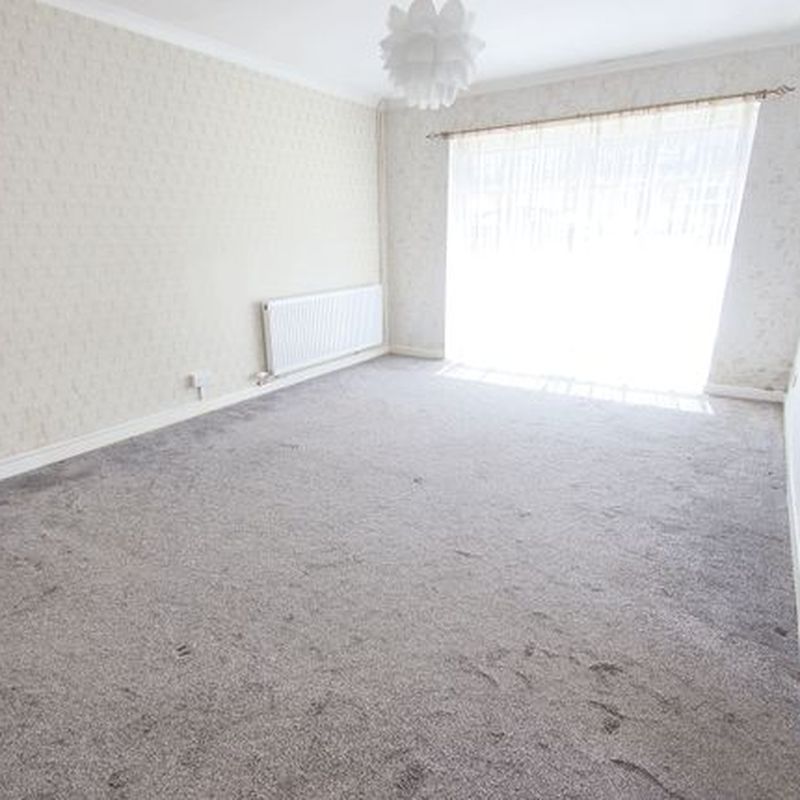 Bungalow to rent in Vereland Road, Hutton BS24