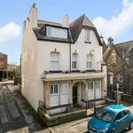 Rent 2 bedroom apartment in Harrogate