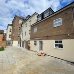 Rent 1 bedroom flat in Luton