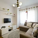 Rent 2 bedroom apartment of 100 m² in porto