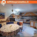 Rent 4 bedroom apartment of 100 m² in Formia