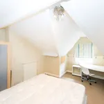 Rent 6 bedroom house in Leeds