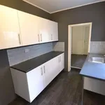 Rent 3 bedroom house in East Midlands