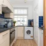 Rent 3 bedroom flat of 1195 m² in Bath