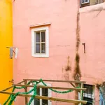 Rent 1 bedroom apartment of 45 m² in lisbon