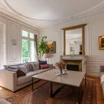 Rent 1 bedroom apartment in Paris