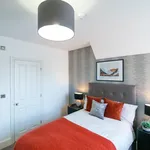 room in Argyle Street, Reading