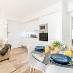 Rent 1 bedroom apartment of 50 m² in Lisbon