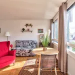 Rent 2 bedroom apartment of 35 m² in Paris