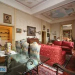 Rent 6 bedroom apartment of 200 m² in Rome