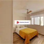 Alquilo 3 dormitorio apartamento de 130 m² en Alicante