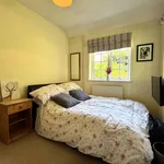 Rent 4 bedroom house in Mole Valley