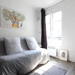 Rent 1 bedroom apartment of 11 m² in Paris