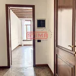 Rent 5 bedroom apartment of 130 m² in Treviso