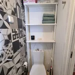 Rent 1 bedroom apartment of 70 m² in Lisbon