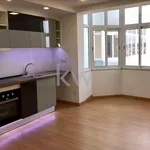 Rent 1 bedroom apartment of 35 m² in Amadora