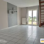 Rent 3 bedroom apartment of 65 m² in Châteaubourg