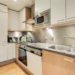 Rent 2 bedroom apartment of 92 m² in London