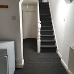 Rent 6 bedroom flat in North West England