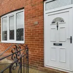 Rent 3 bedroom house in Wakefield