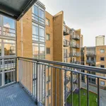 Rent 2 bedroom apartment in London