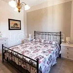 Rent 3 bedroom apartment of 150 m² in Lucca