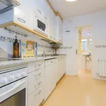 Rent 2 bedroom house of 90 m² in Madrid