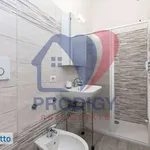 Rent 5 bedroom apartment of 114 m² in Rome