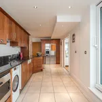 Rent 3 bedroom apartment in London