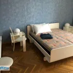 Rent 3 bedroom apartment of 110 m² in Milan