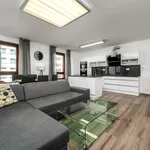 Rent 3 bedroom apartment of 85 m² in Capital City of Prague